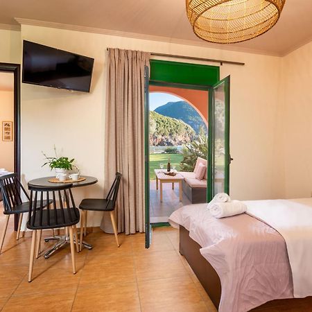 Aiora Suites Sivota  Luaran gambar